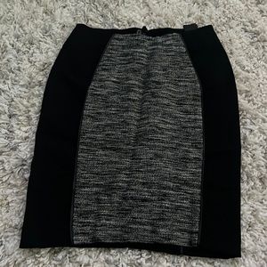 Pencil skirt - like new